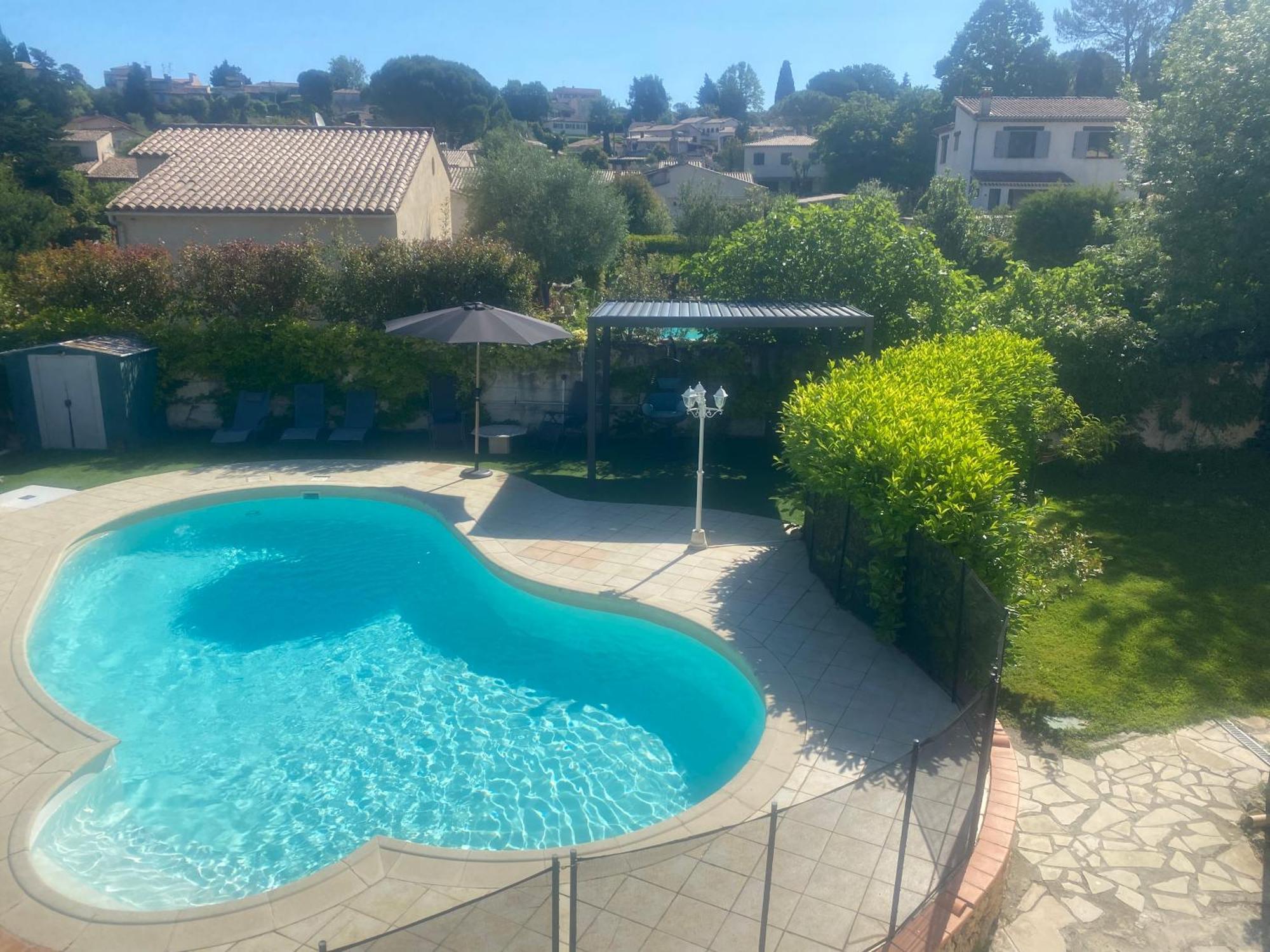 Апартаменты 3 Pieces Climatise En Rez De Jardin Avec Piscine Вильнёв-Лубе Экстерьер фото